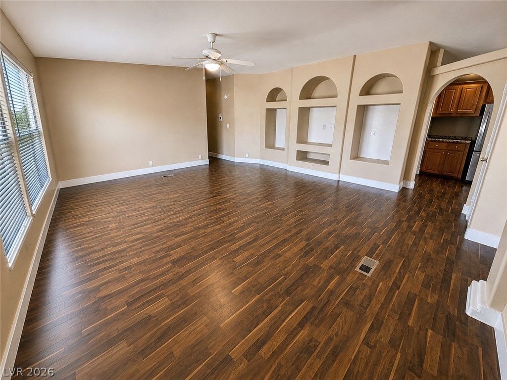 5460 North Humbolt Place — photo 5