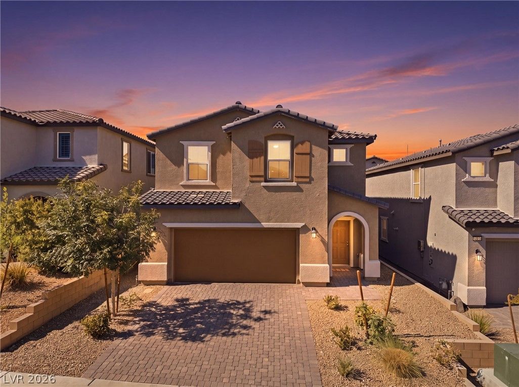10920 Oregano Avenue — photo 2