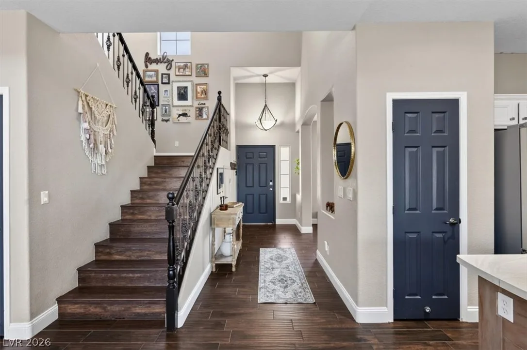 10661 Shelter Hill Court — photo 4