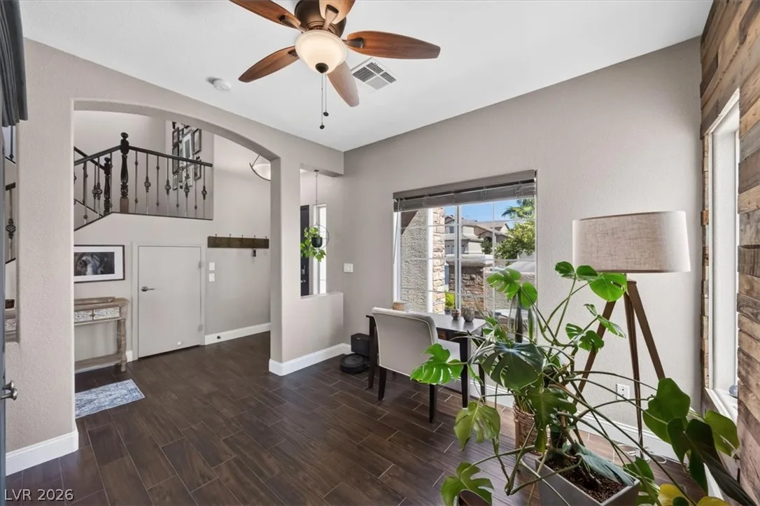 10661 Shelter Hill Court — photo 5