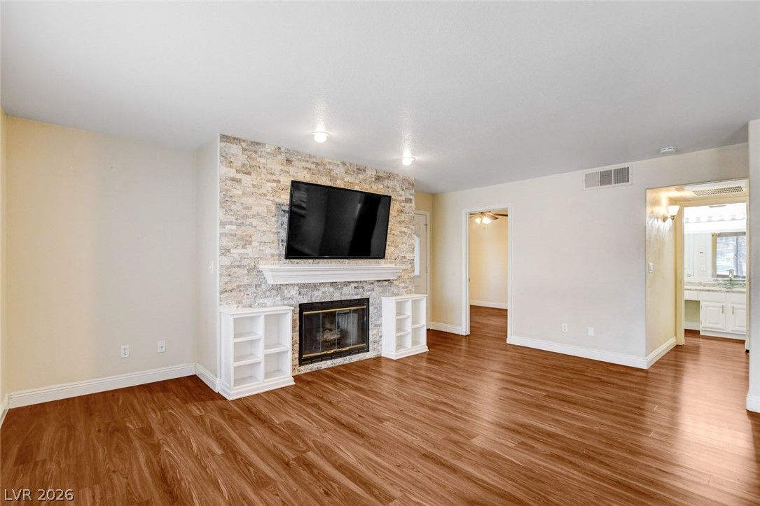 701 Capri Drive 3B — photo 2