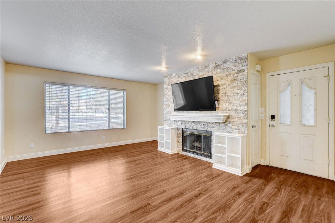 701 Capri Drive 3B — photo 3