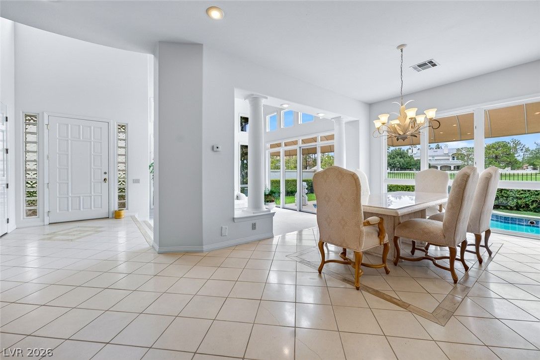 8188 Horseshoe Bend Lane — photo 4