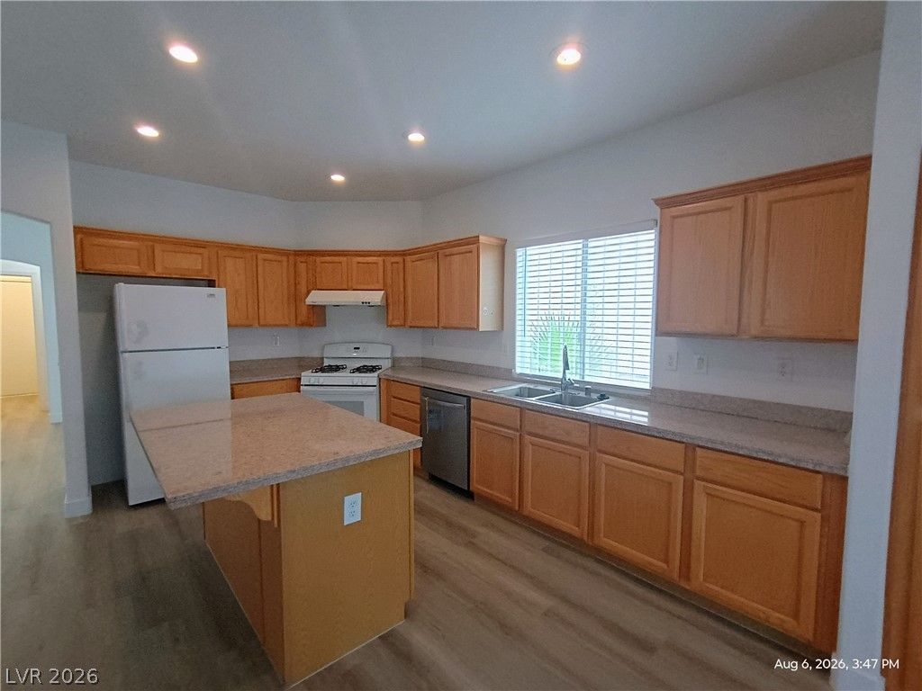 7501 Frontier Ranch Lane — photo 4 of 15