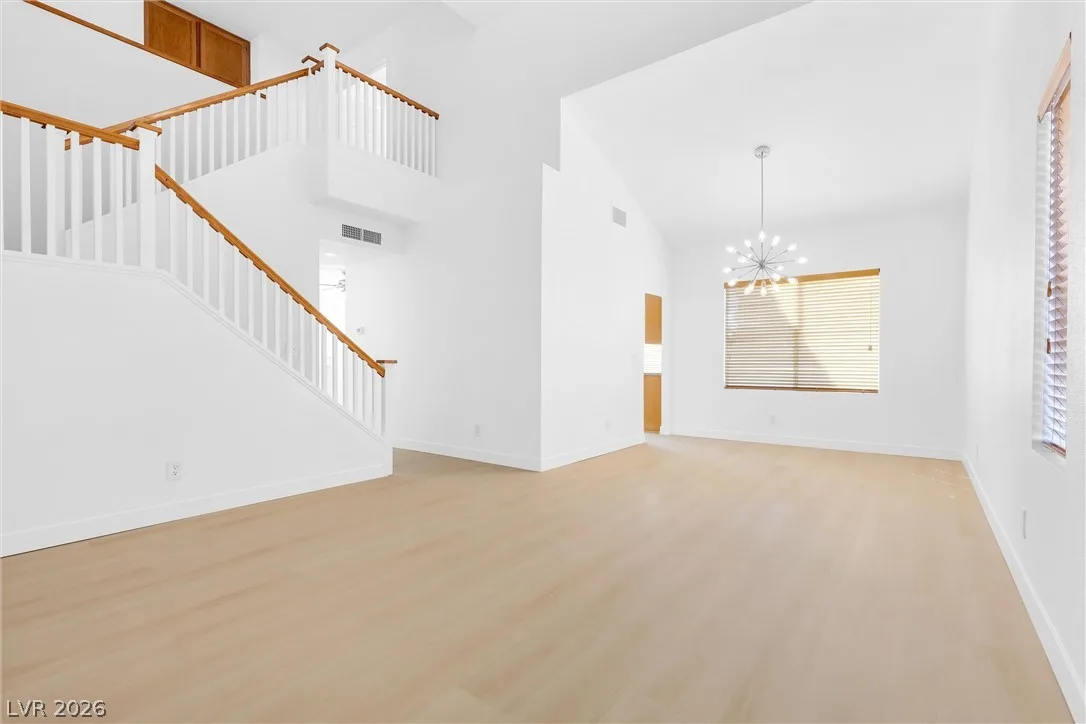 1444 Country Hollow Drive — photo 3