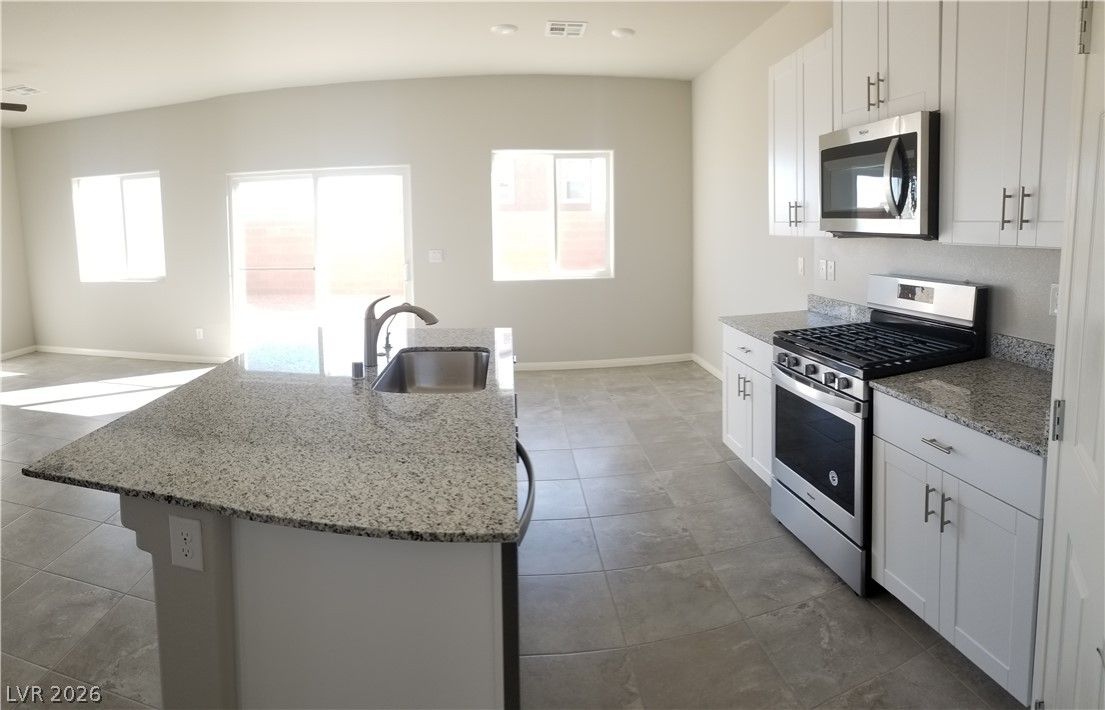 9168 Rolling Sky Drive — photo 3 of 15