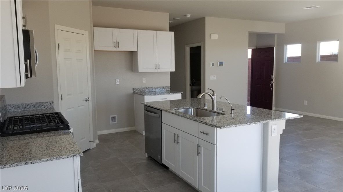 9168 Rolling Sky Drive — photo 5 of 15