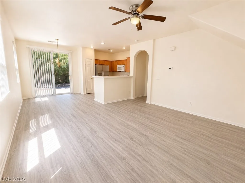 11235 Dolcetto Drive — photo 2