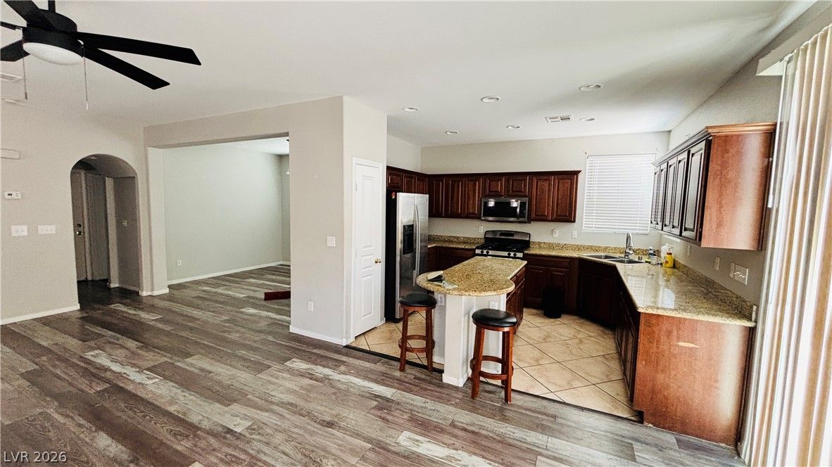 9171 Vintage Wine Avenue — photo 3 of 20