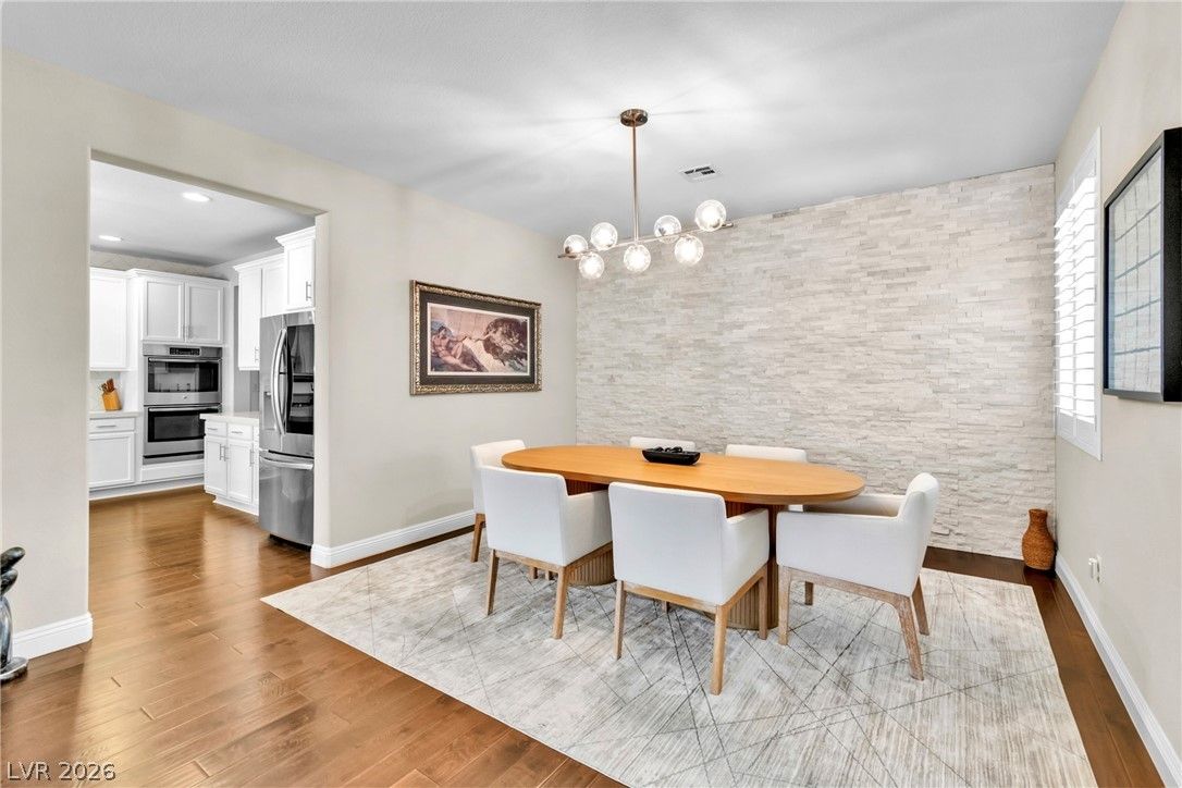 5851 Glory Heights Drive — photo 4