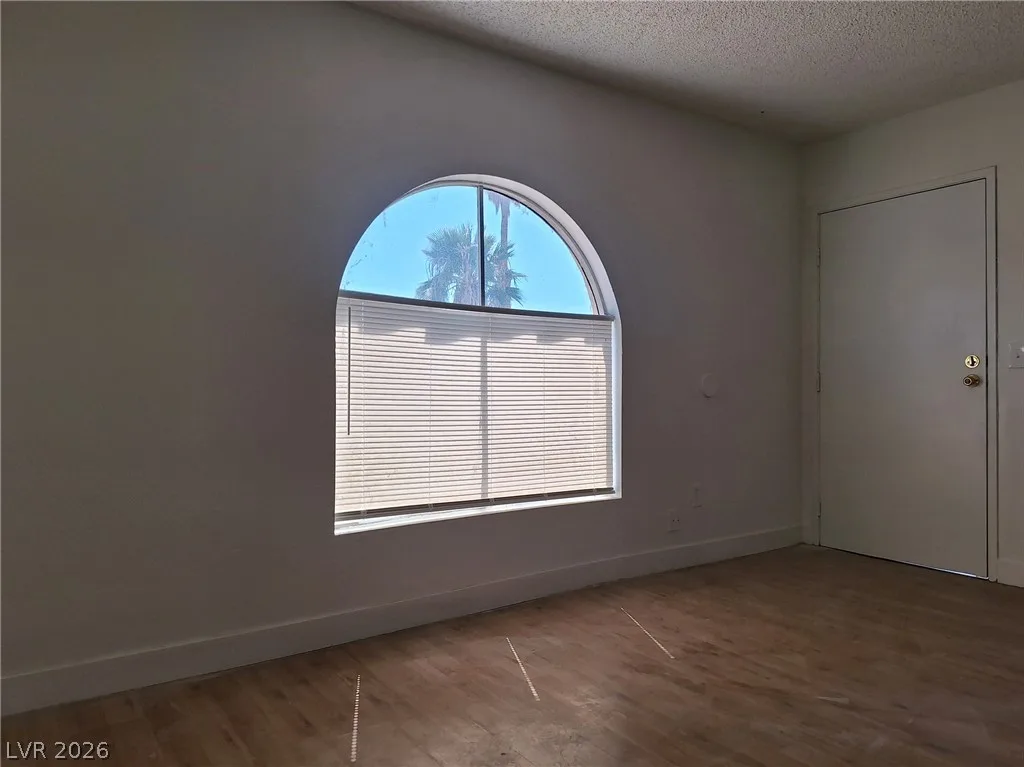 1446 Garden Circle C — photo 2