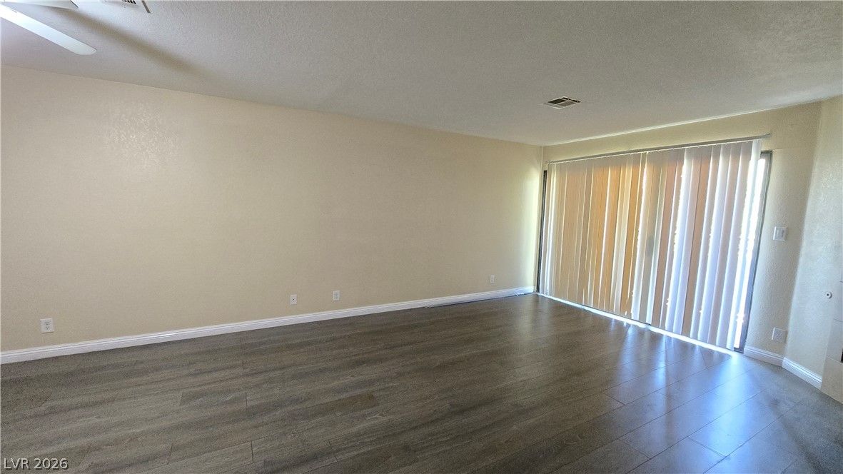 5002 South Rainbow Boulevard 103 — photo 3