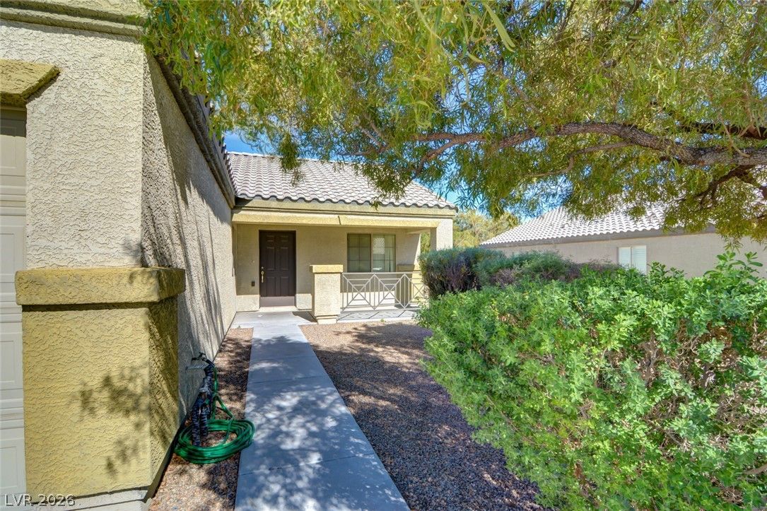 5820 Faye Talor Street — photo 2