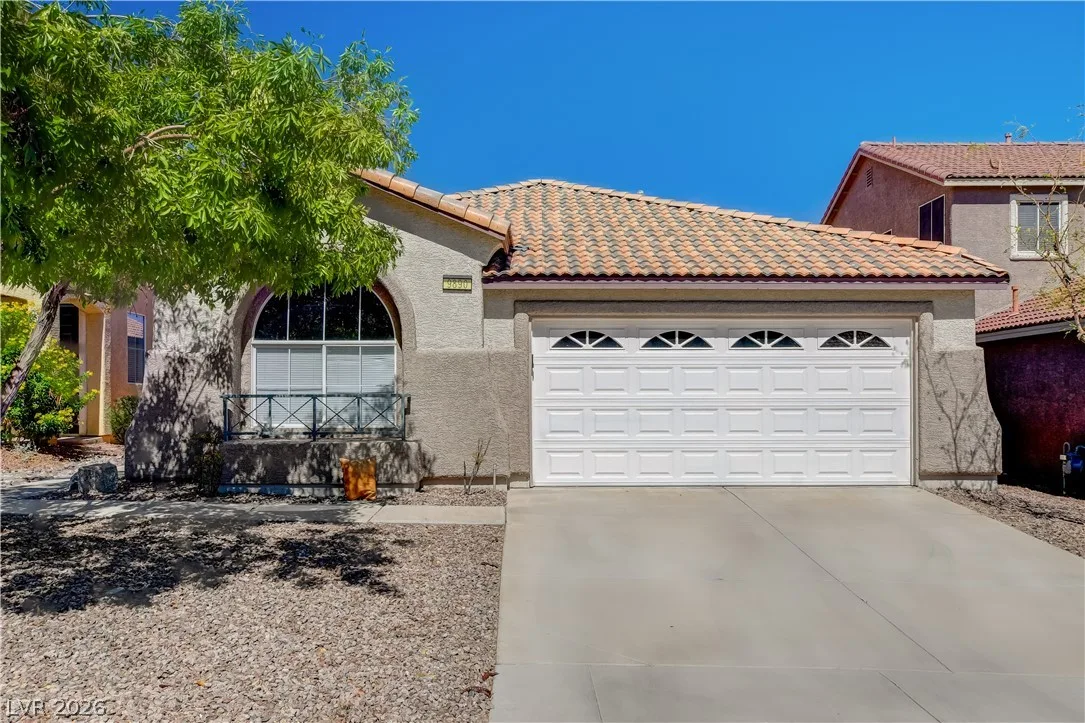 9890 Ridgehaven Avenue — photo 2