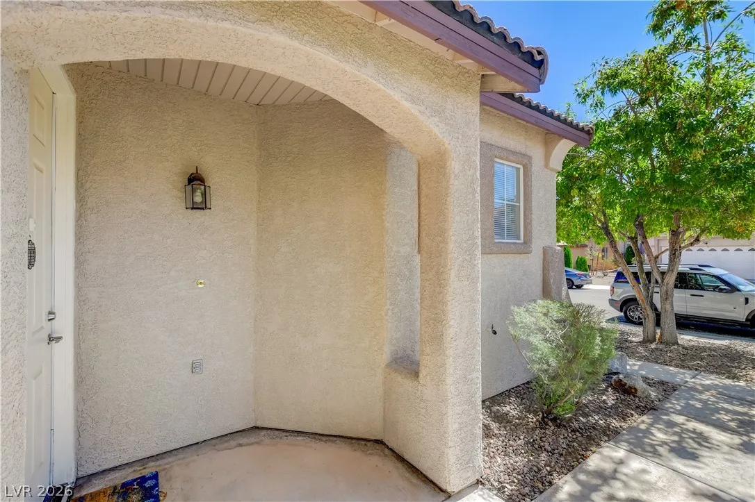 9890 Ridgehaven Avenue — photo 5