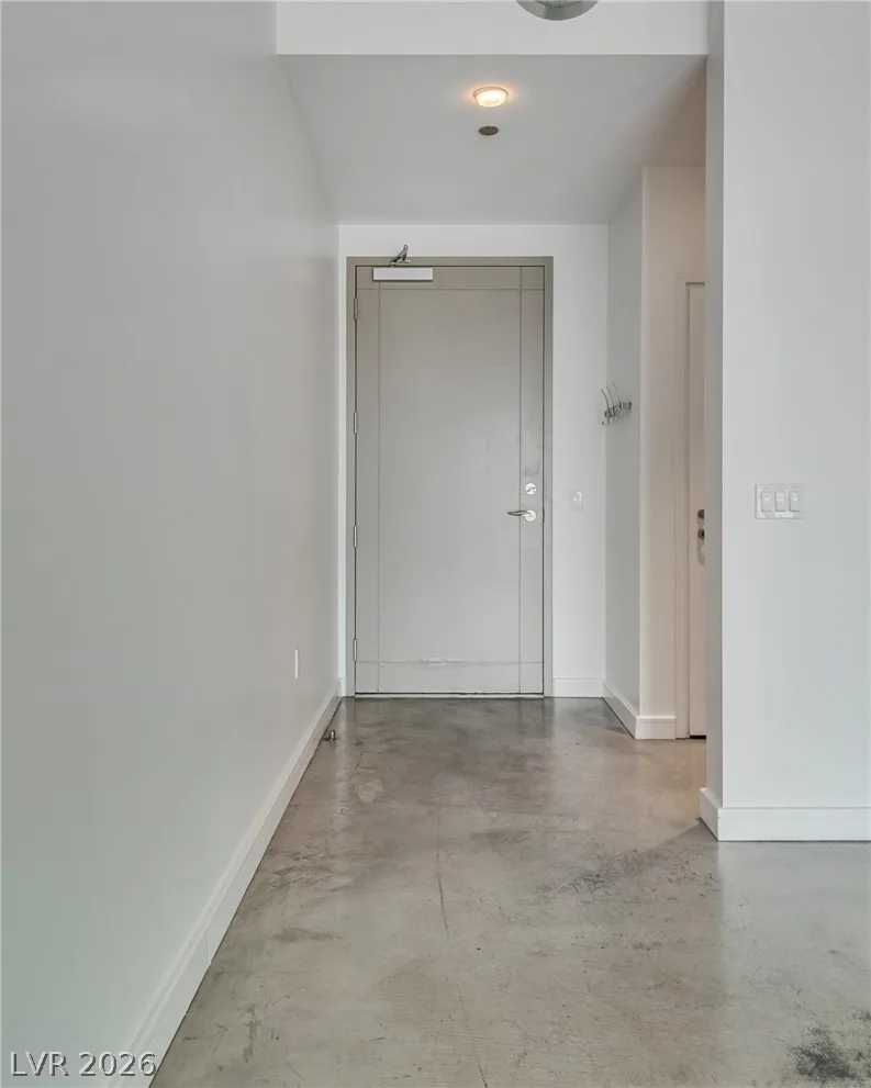 200 HOOVER Avenue 1802 — photo 3