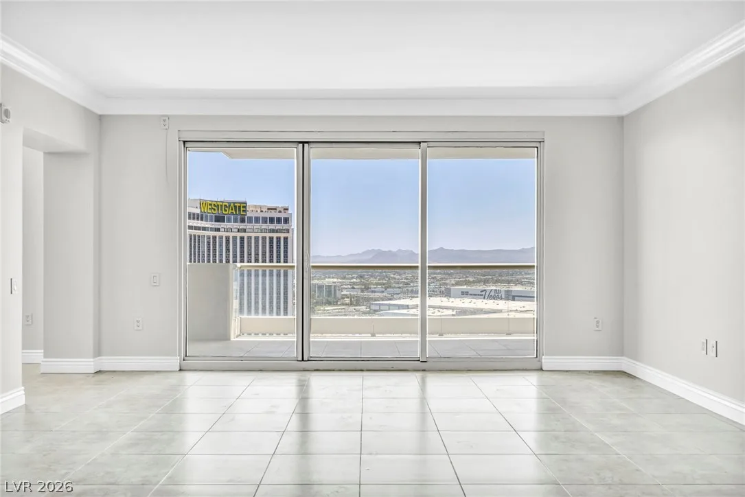 2777 Paradise Road 2404 — photo 3