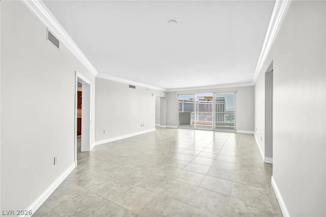 2777 Paradise Road 2404 — photo 4