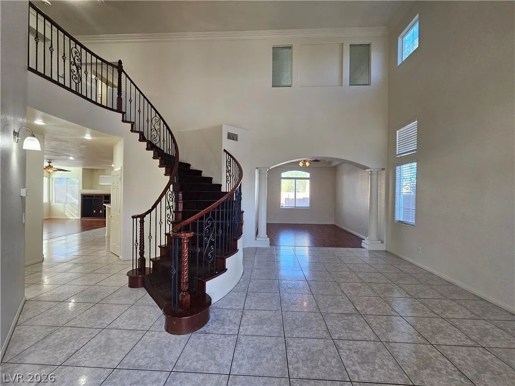 10134 Reflection Brook Avenue — photo 4