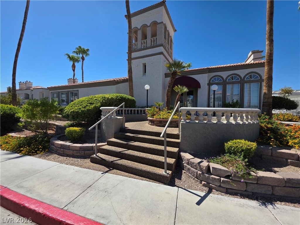 3150 Soft Breezes Drive 2166 — photo 4