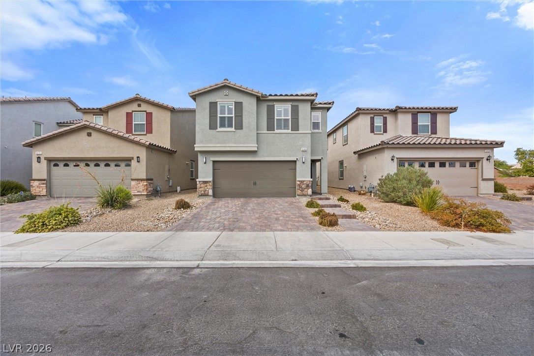 6466 Blue Ember Avenue — photo 4 of 39