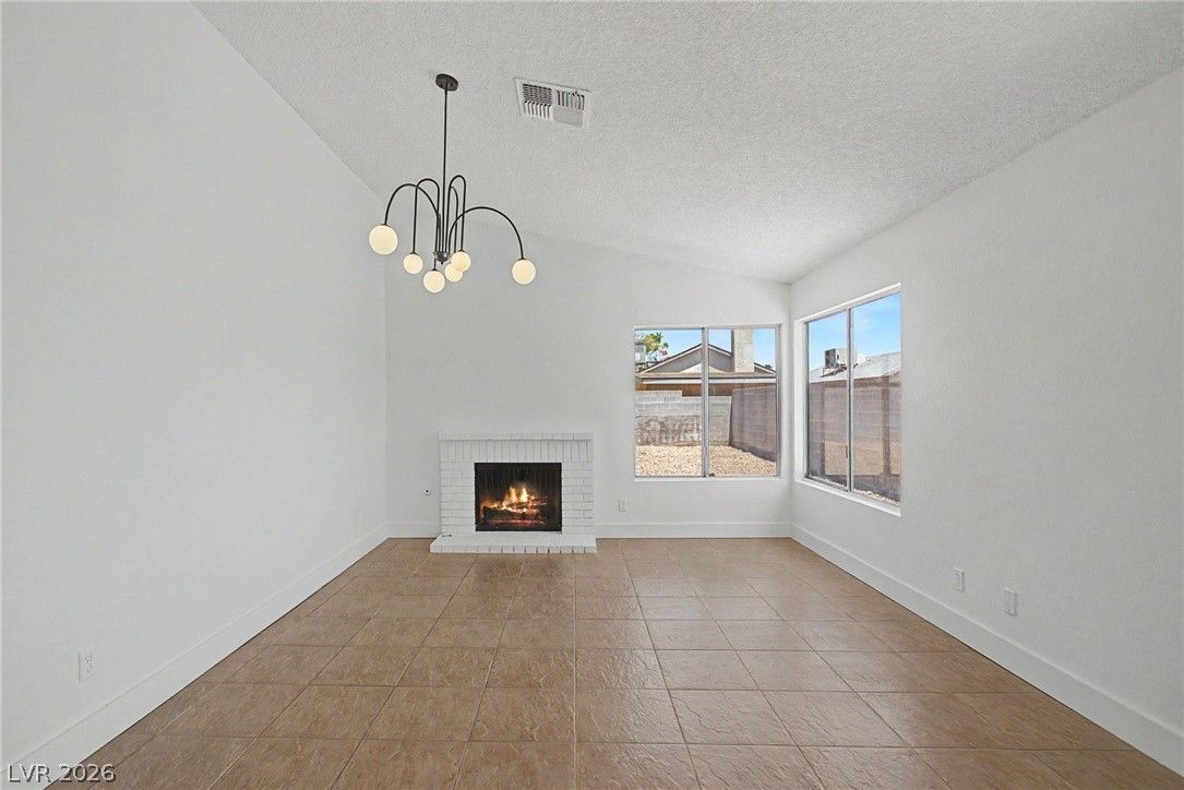 6794 Mangrum Circle — photo 3