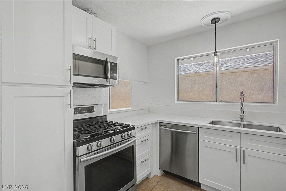6794 Mangrum Circle — photo 4