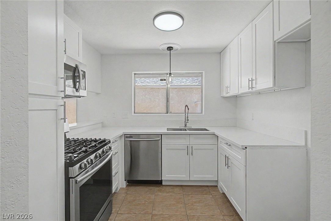 6794 Mangrum Circle — photo 5
