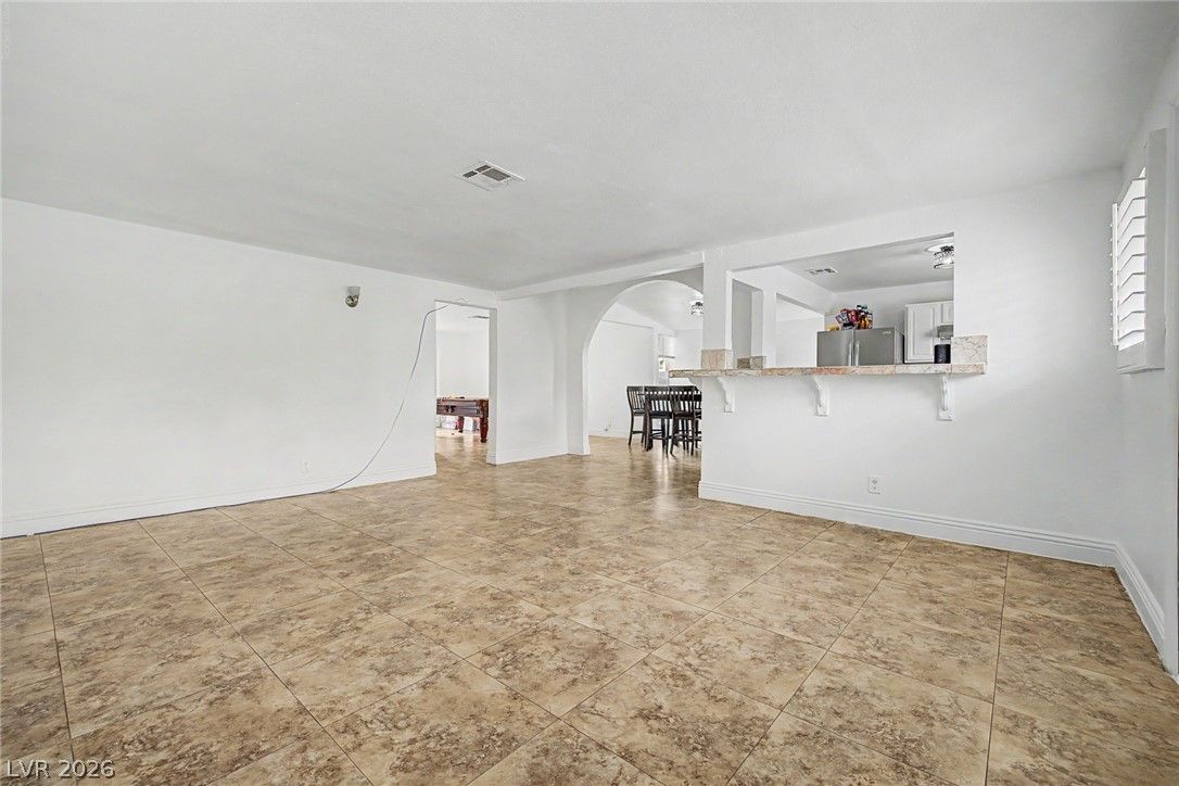 5357 Indian Wells Road — photo 3 of 35
