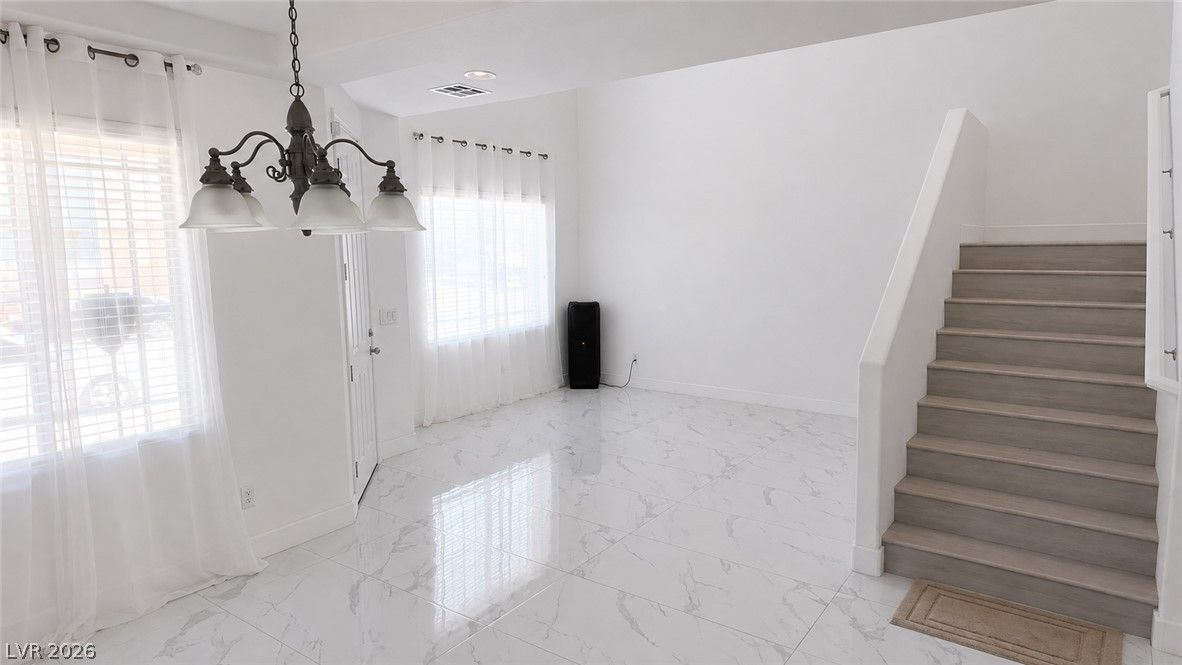1012 Tropic Wind Avenue — photo 4 of 21