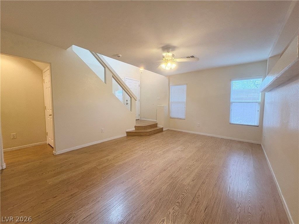 7506 Rustic Galleon Street — photo 4