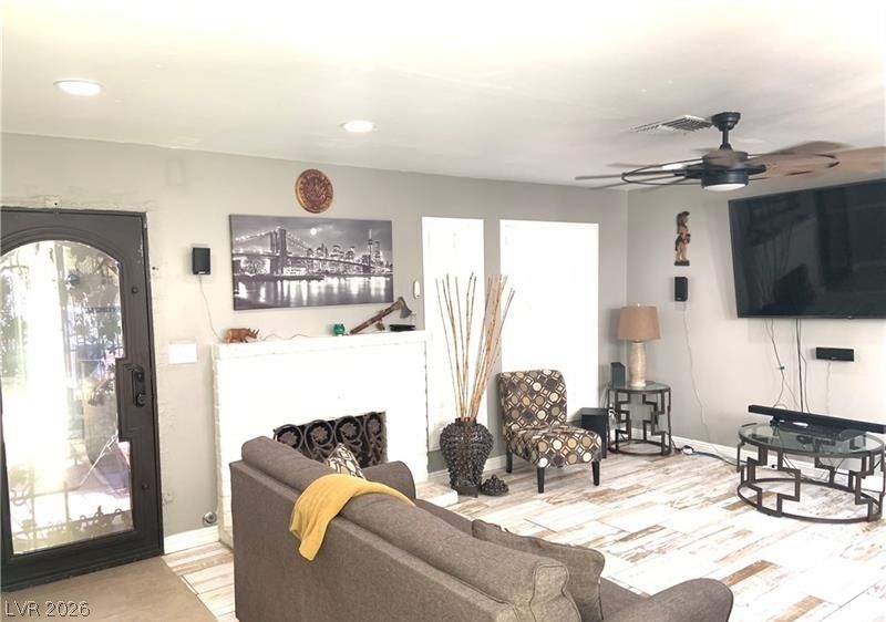 6441 Brushwood Lane — photo 4 of 30