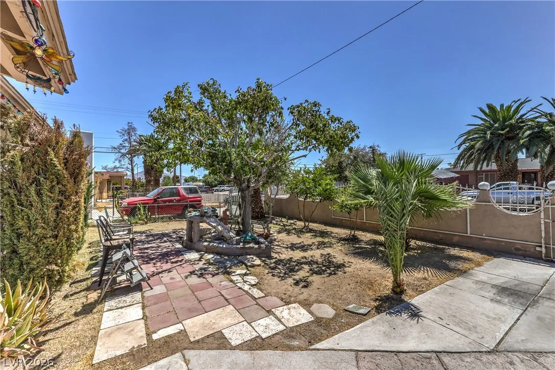 900 Taylor Avenue — photo 4