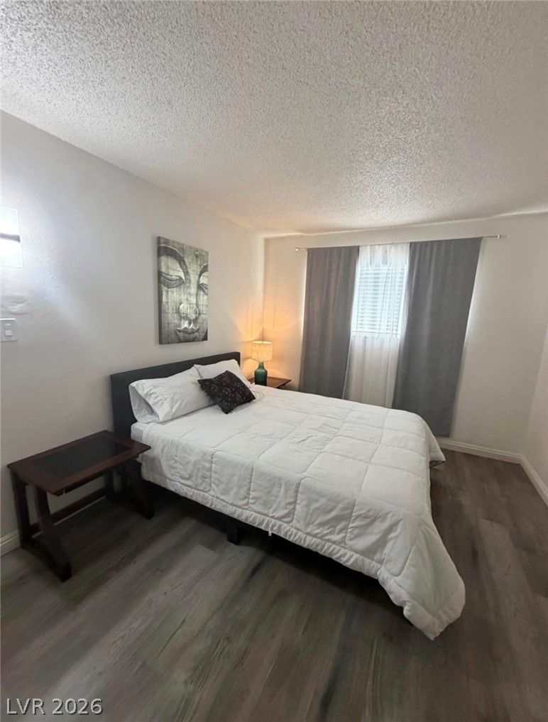 512 Albert Avenue 4 — photo 5