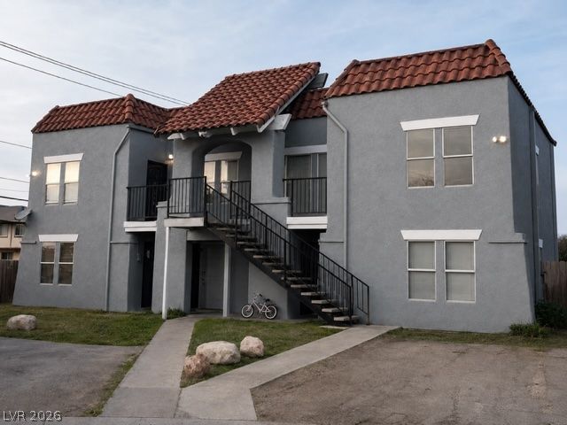 5354 East Lake Mead Boulevard B — photo 2 of 13
