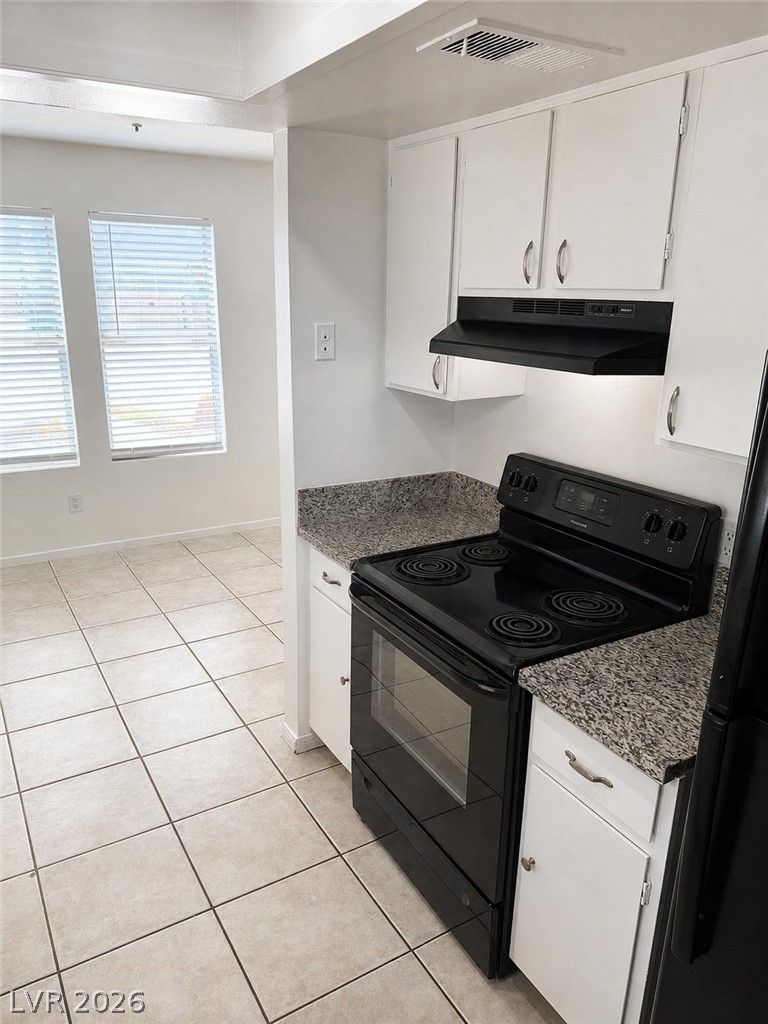 5354 East Lake Mead Boulevard B — photo 3 of 13