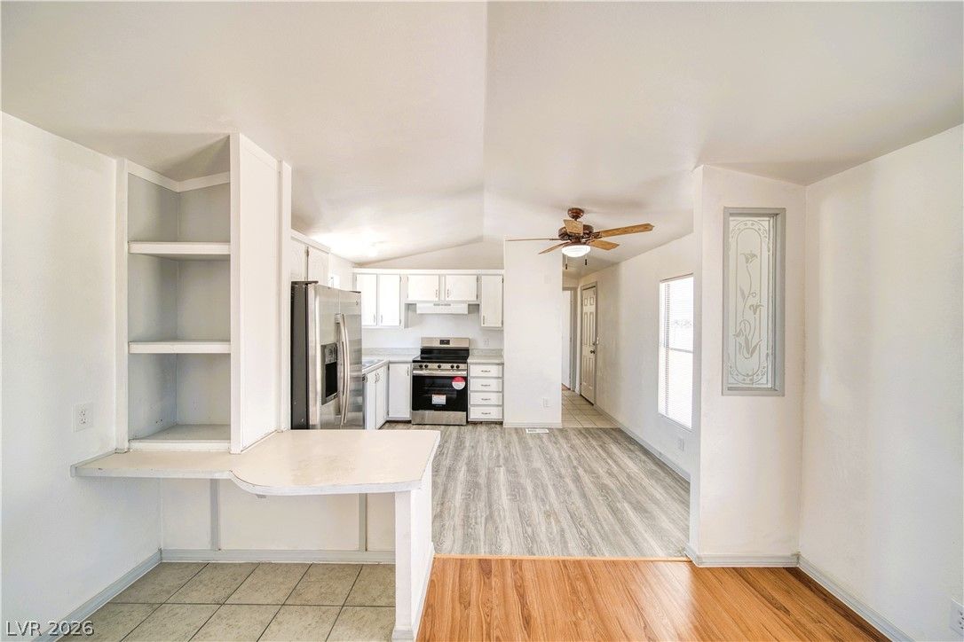 6920 Oakridge Avenue — photo 3