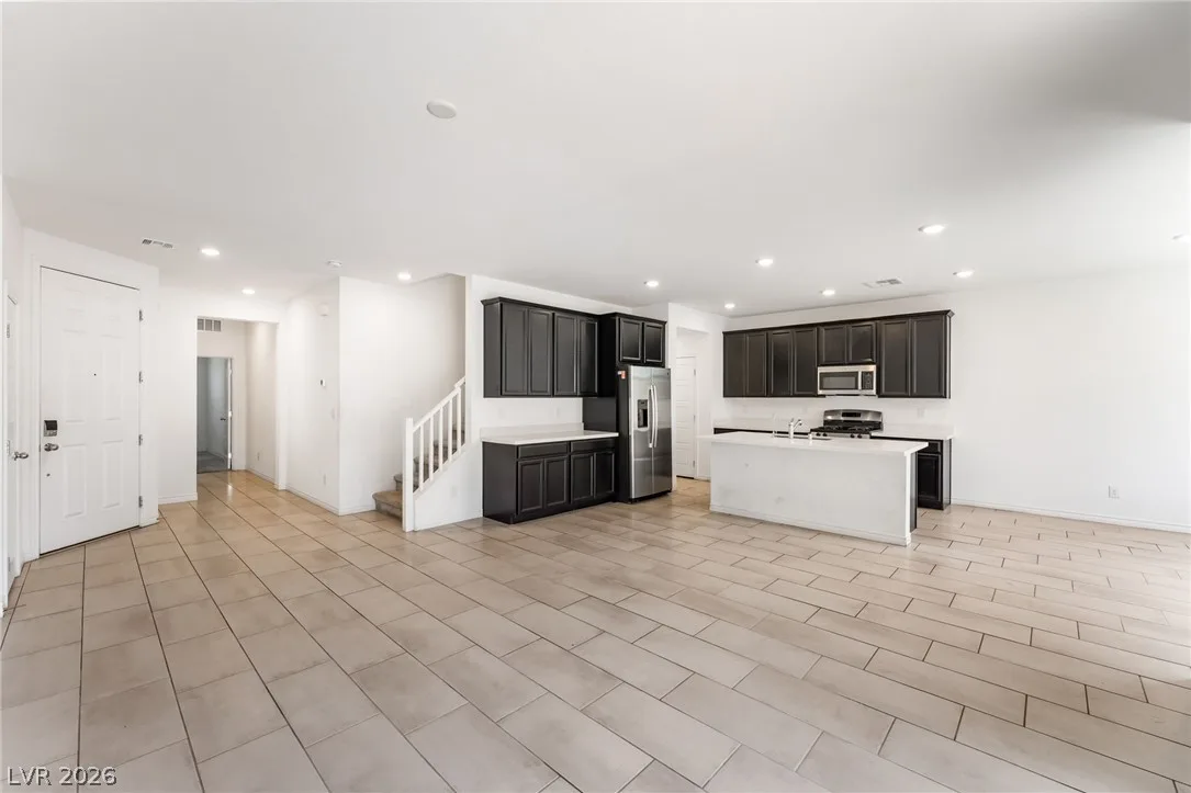 2915 Overlook Brook Street — photo 4
