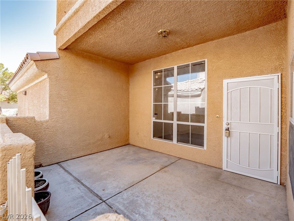 6809 Cobre Azul Avenue 101 — photo 3 of 33
