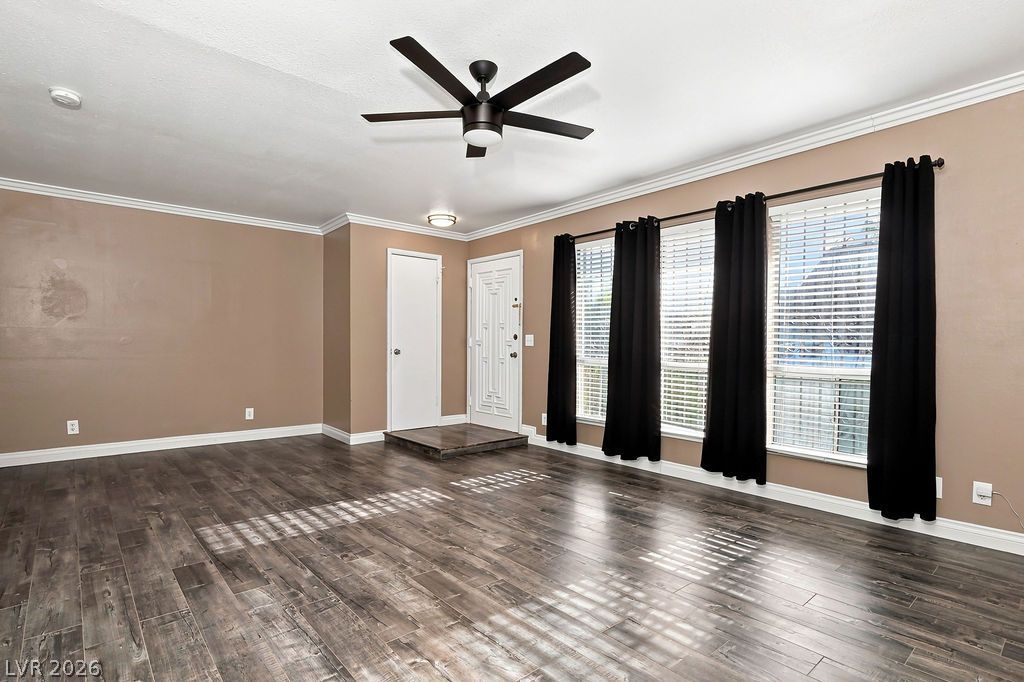 3768 Pilgrim Street — photo 3 of 26
