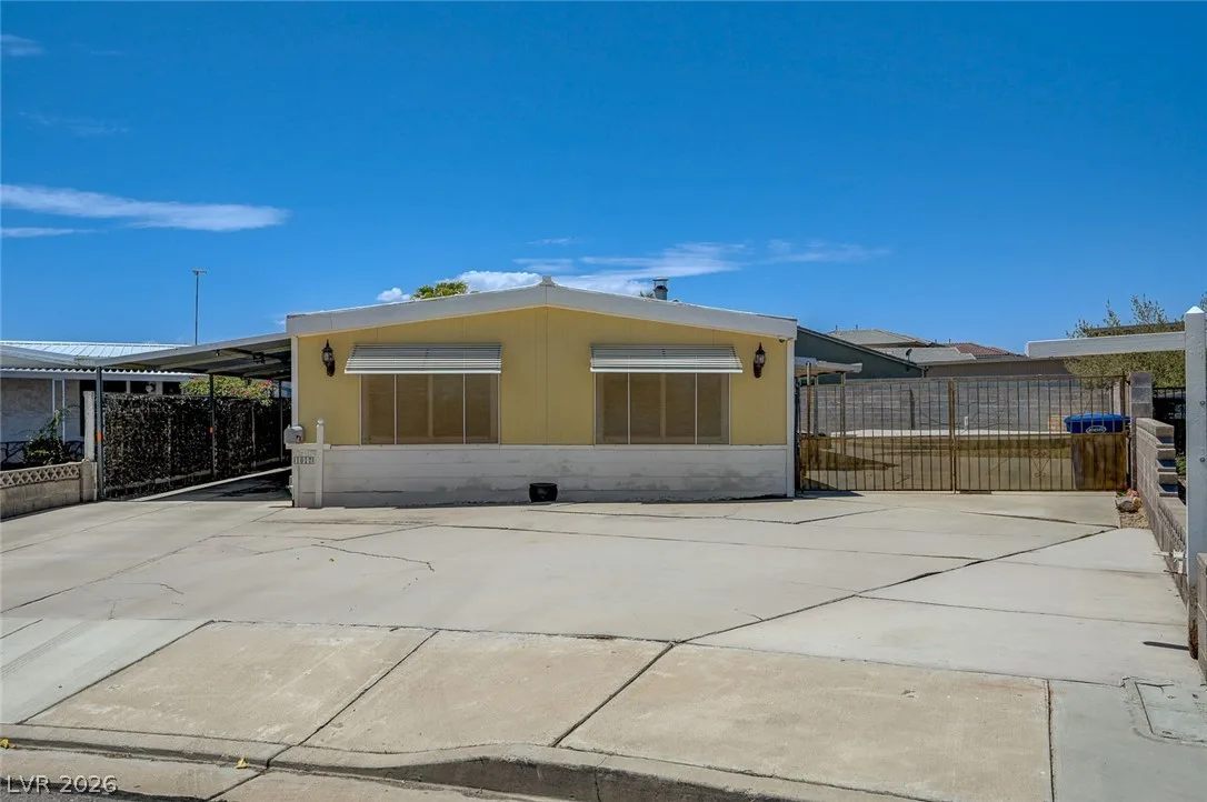 1017 El Camino Circle — photo 3