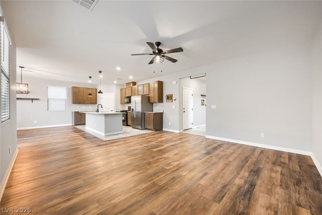 845 Riverlawn Place — photo 5