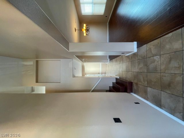 5645 Breckenridge Street — photo 4 of 40