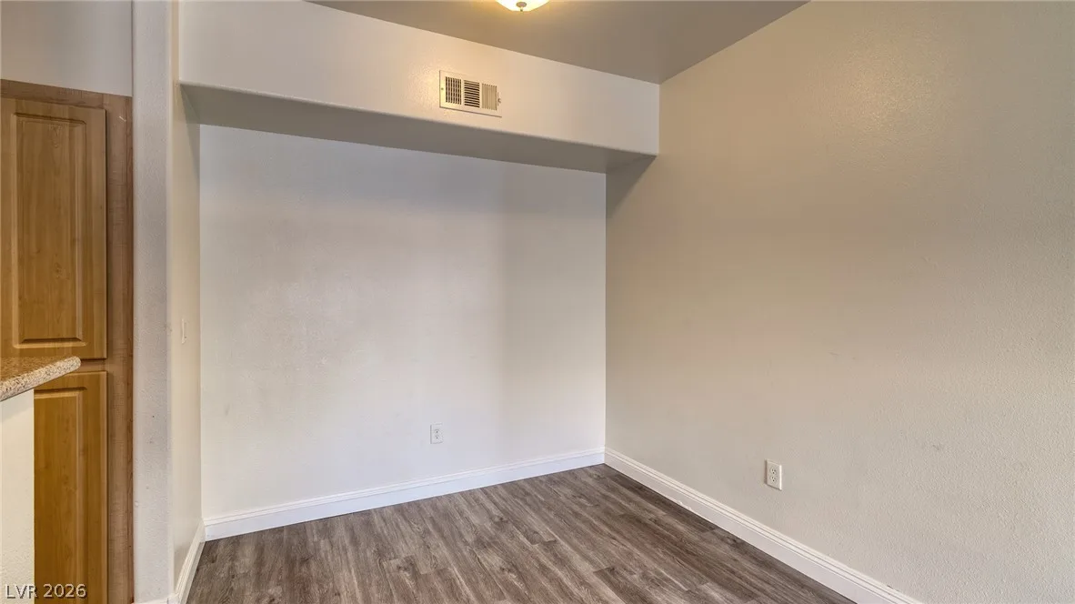 8000 BADURA Avenue 1137 — photo 4