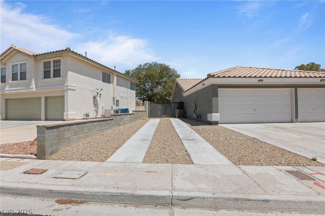 7620 Hartwell Drive — photo 5