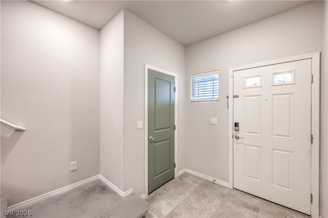941 WILLOW BERRY Avenue — photo 3