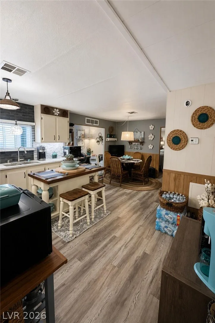 3360 Fort Smith Drive — photo 4