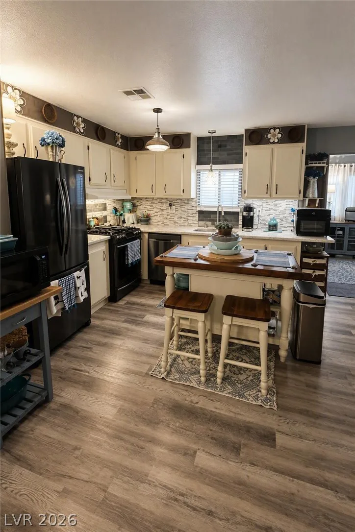 3360 Fort Smith Drive — photo 5