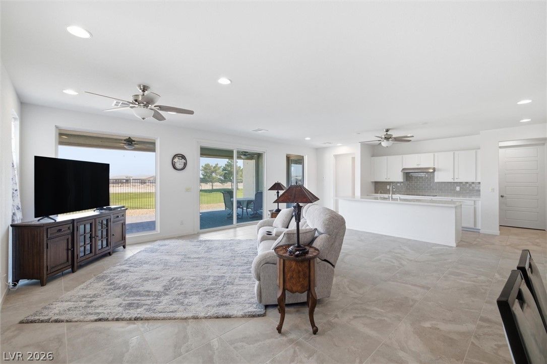 4557 East Cactus Canyon Drive — photo 2 of 34