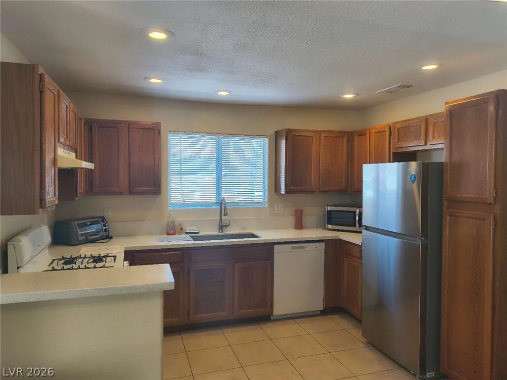 5323 Hanging Tree Lane — photo 4